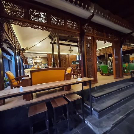 Hotel Omah Nayan à Maguwo Extérieur photo