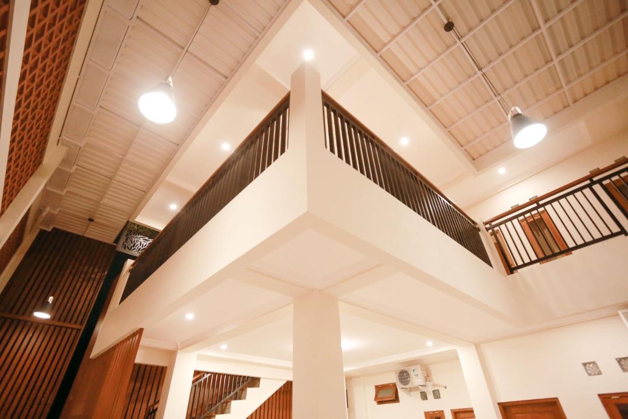 Hotel Omah Nayan à Maguwo Extérieur photo