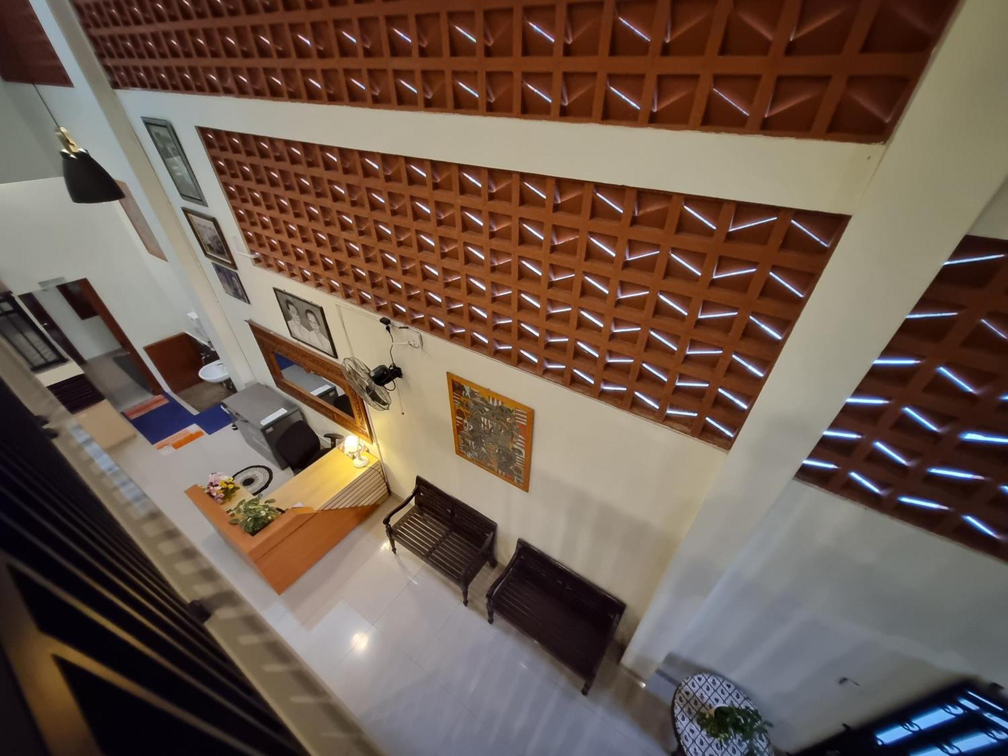 Hotel Omah Nayan à Maguwo Extérieur photo